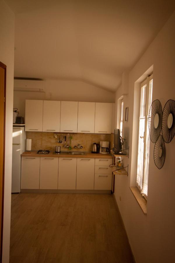 Apartments Cvelic Milovcic มาลินสกา ภายนอก รูปภาพ