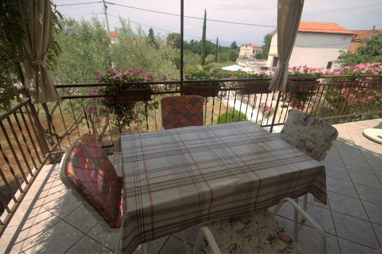 Apartments Cvelic Milovcic มาลินสกา ภายนอก รูปภาพ