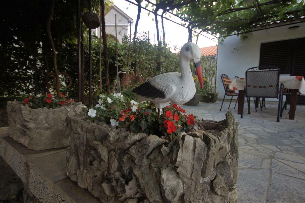 Apartments Cvelic Milovcic มาลินสกา ภายนอก รูปภาพ